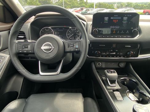 Used 2023 Nissan Rogue SL w/ SL Premium Package AWD/4WD image 19