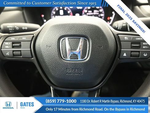 New 2025 Honda Accord SE image 24