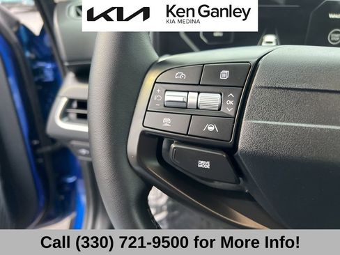 Certified 2025 Kia K4 EX image 31