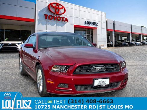 Used 2014 Ford Mustang Premium w/ Equipment Group 202A RWD image 1