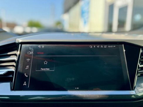 Used 2024 Audi Q4 e-tron Premium Plus w/ Premium Plus image 24