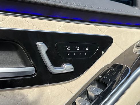 Used 2021 Mercedes-Benz S 580 S 580 image 17