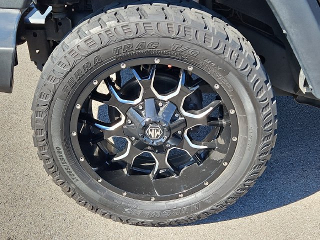 Used 2013 Jeep Wrangler Unlimited Sport AWD/4WD image 9