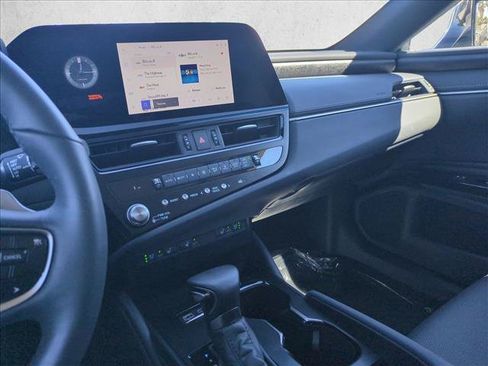Used 2024 Lexus ES 350 w/ Premium Package FWD image 14