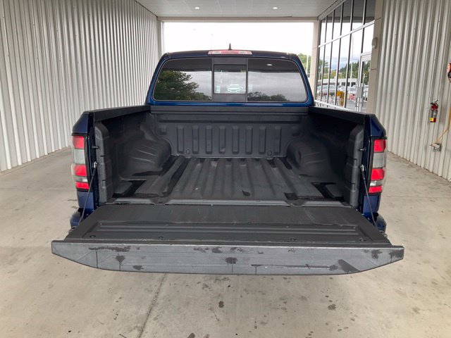 Used 2022 Nissan Frontier SV AWD/4WD image 17