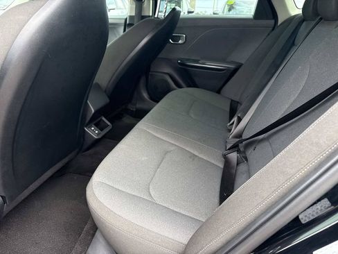 Used 2025 Kia K4 FWD image 13