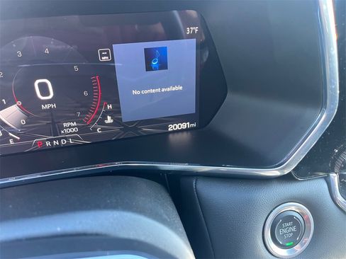 Used 2024 GMC Canyon Elevation w/ Elevation Premium Package image 25