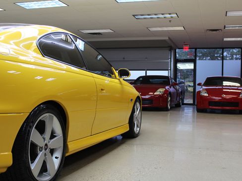 Used 2005 Pontiac GTO image 26