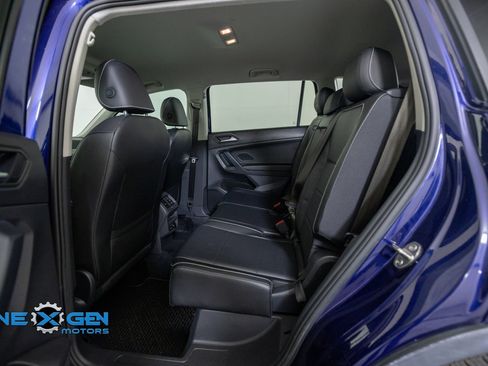 Used 2021 Volkswagen Tiguan SE FWD image 26