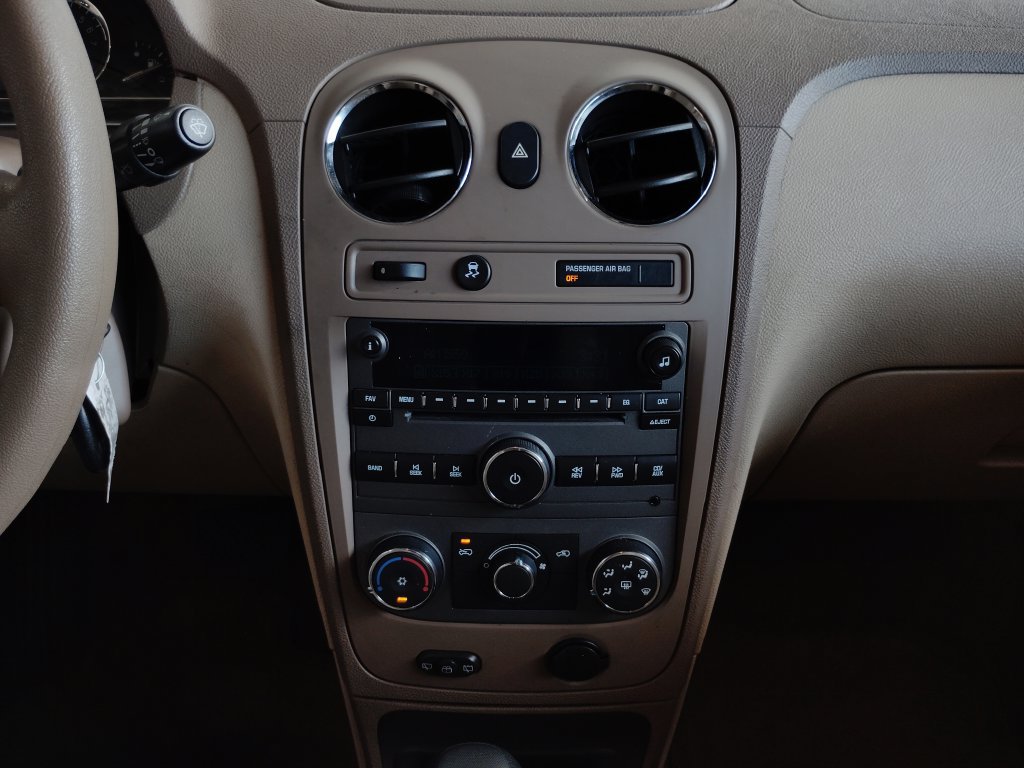Used 2009 Chevrolet HHR LS FWD image 33
