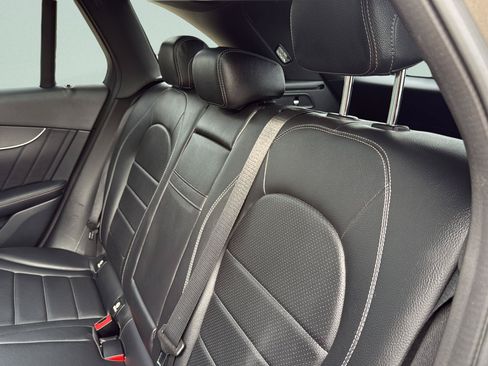Certified 2021 Mercedes-Benz GLC 300 4MATIC image 21