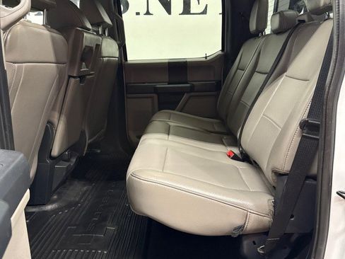 Used 2022 Ford F550 4x4 Crew Cab Super Duty w/ Power Equipment Group image 32