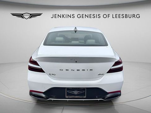Used 2025 Genesis G70 2.5T image 4