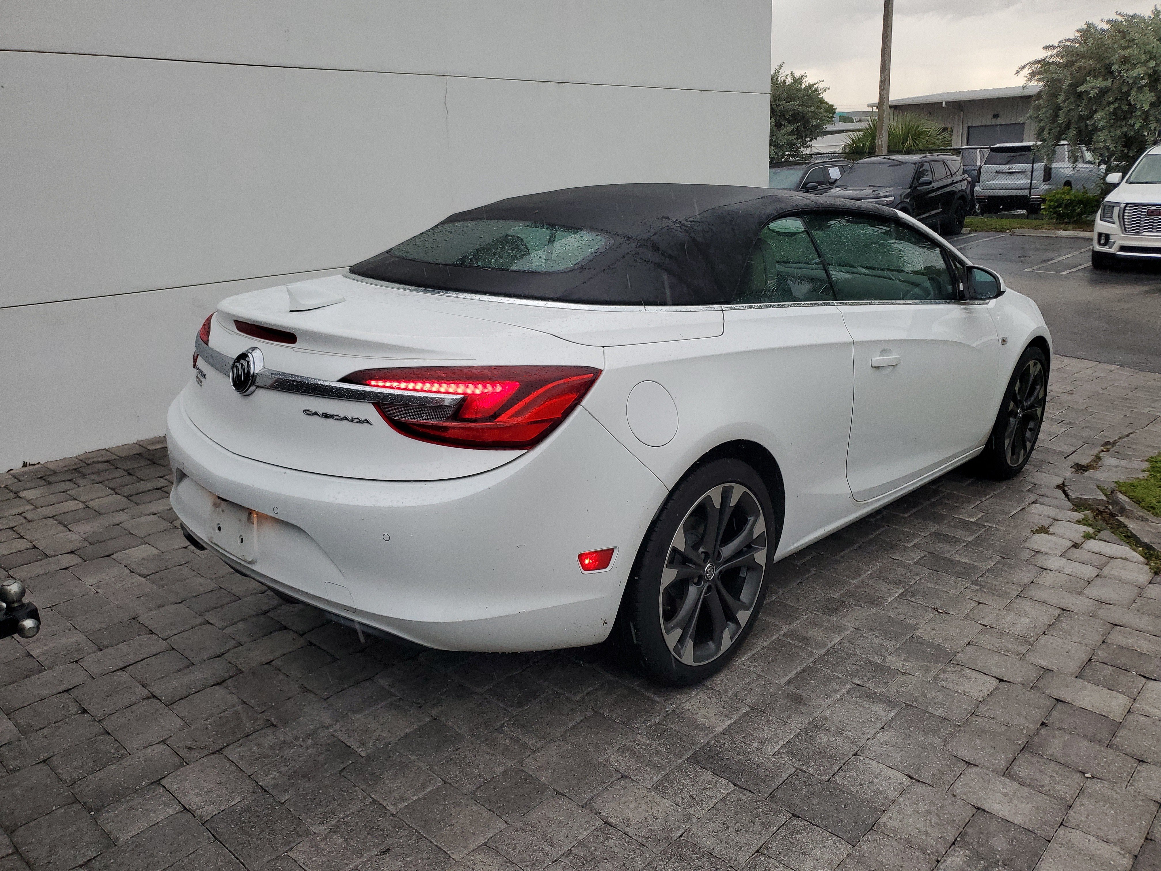 Used 2016 Buick Cascada Premium FWD image 5