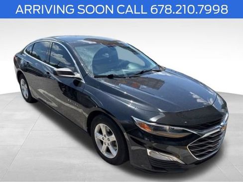 Used 2021 Chevrolet Malibu LS FWD image 1