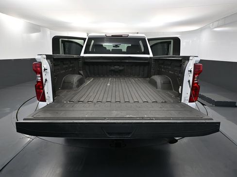 Used 2022 Chevrolet Silverado 2500 LT image 40