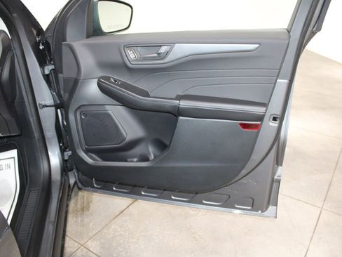 New 2026 Ford Escape Active w/ Cold Weather Package FWD image 27