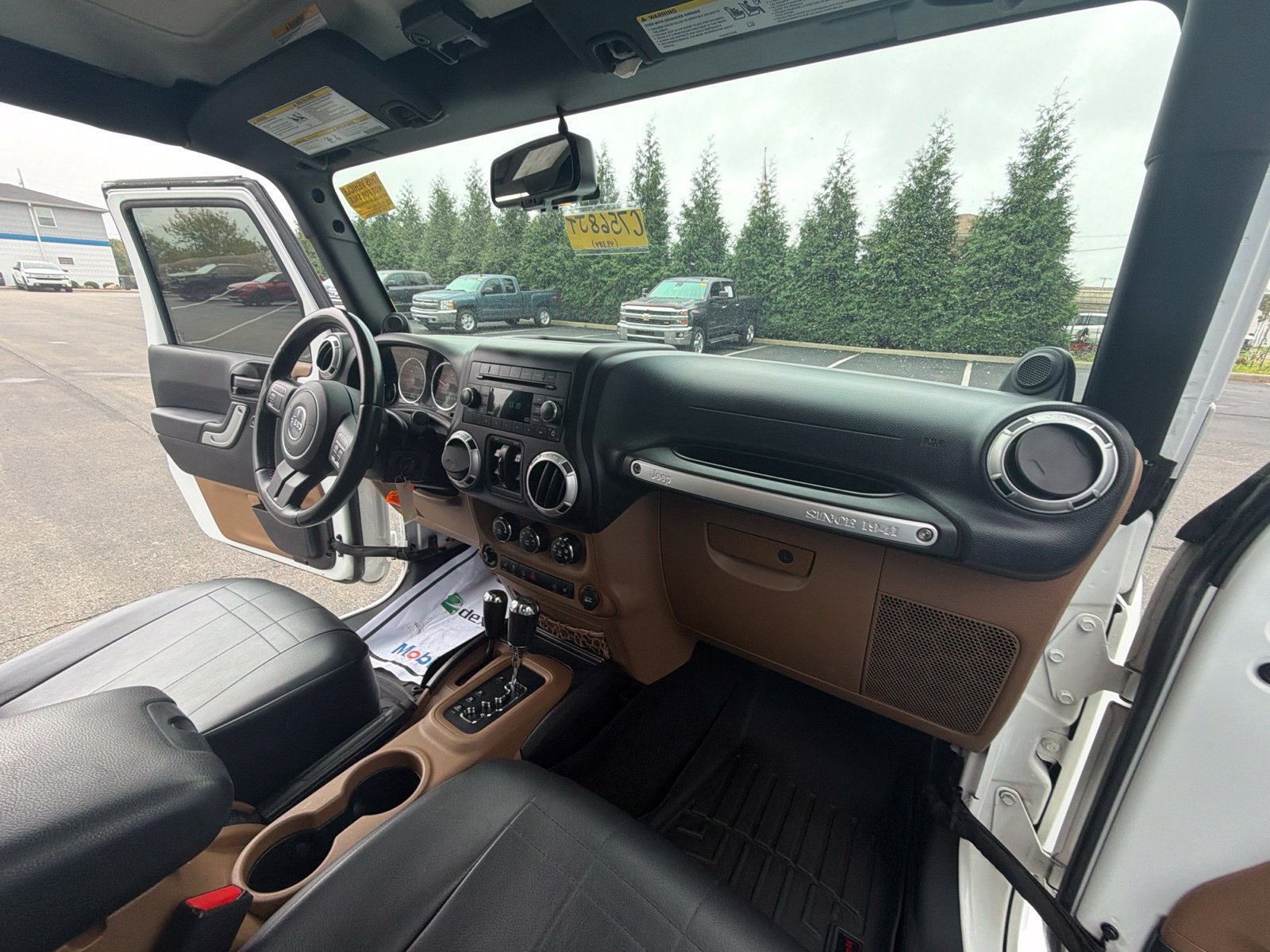 Used 2013 Jeep Wrangler Unlimited Sahara w/ Mopar Chrome Edition Group AWD/4WD image 26