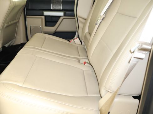 Used 2017 Ford F250 Lariat w/ Lariat Value Package image 62