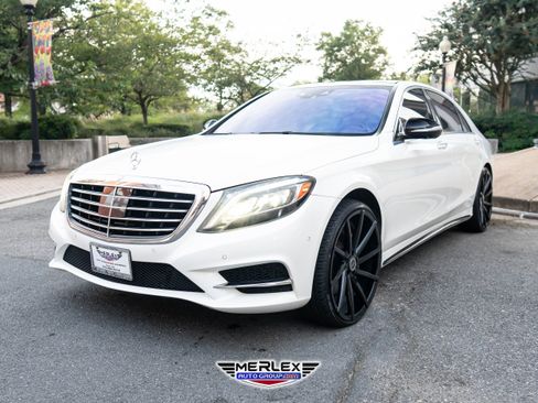Used 2015 Mercedes-Benz S 550 Sedan image 3