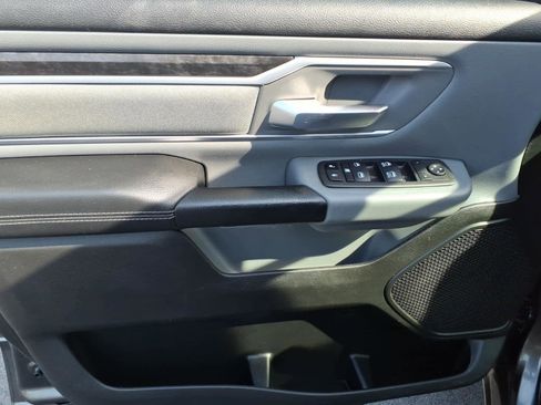 Used 2023 RAM 1500 Big Horn AWD/4WD image 10