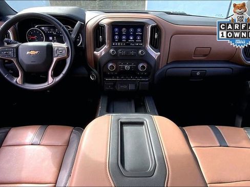 Used 2022 Chevrolet Silverado 2500 High Country w/ Technology Package image 15
