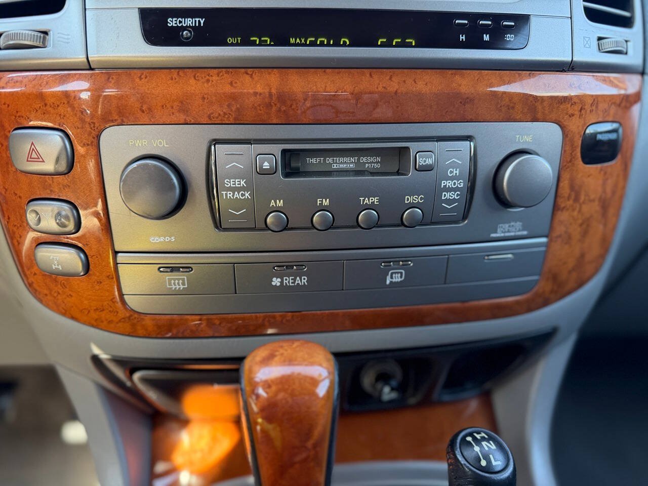 Used 2004 Lexus LX 470 4WD image 89