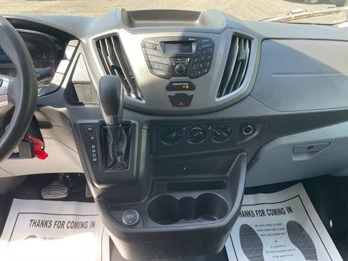Used 2019 Ford Transit 250 148 Low Roof RWD image 18