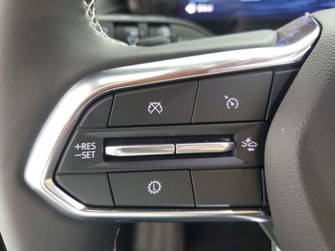 New 2026 Chevrolet Traverse LT w/ Midnight/Sport Edition image 24