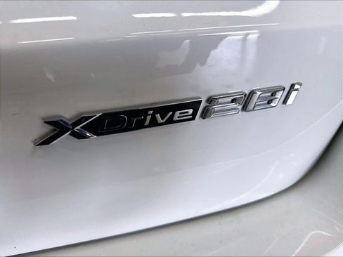 Used 2025 BMW X1 xDrive28i w/ Premium Package AWD/4WD image 11
