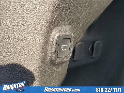 Used 2019 Jeep Cherokee Trailhawk w/ Comfort/Convenience Group image 9