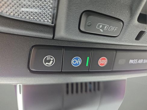 Certified 2023 Chevrolet Silverado 1500 High Country w/ Technology Package image 20