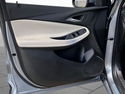 Used 2023 Buick Encore GX Preferred w/ Cold Weather Comfort Package FWD image 21