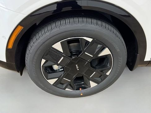 New 2026 Kia Sportage SX Prestige image 33