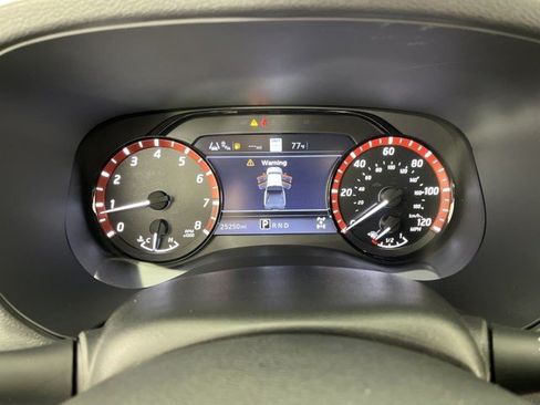 Used 2023 Nissan Frontier PRO-4X w/ Pro-4X Premium Package AWD/4WD image 18