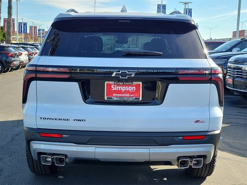 New 2026 Chevrolet Traverse Z71 w/ Enhanced Driving Package image 24