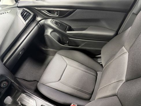 Used 2023 Subaru Impreza Premium image 10