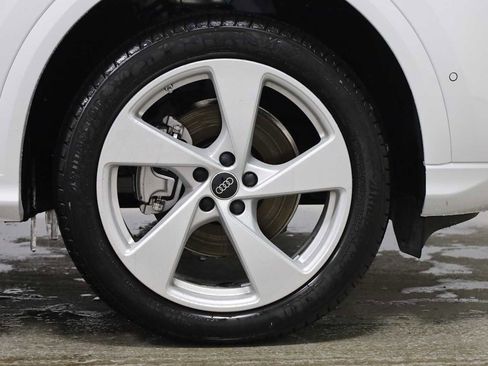 New 2025 Audi Q5 Premium Plus image 12