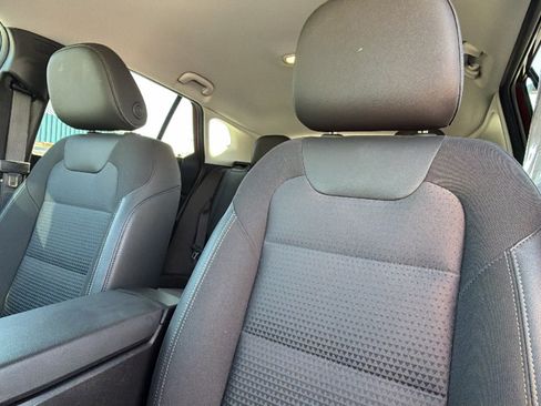 Used 2025 Chevrolet Trax LT w/ Driver Confidence Package FWD image 11