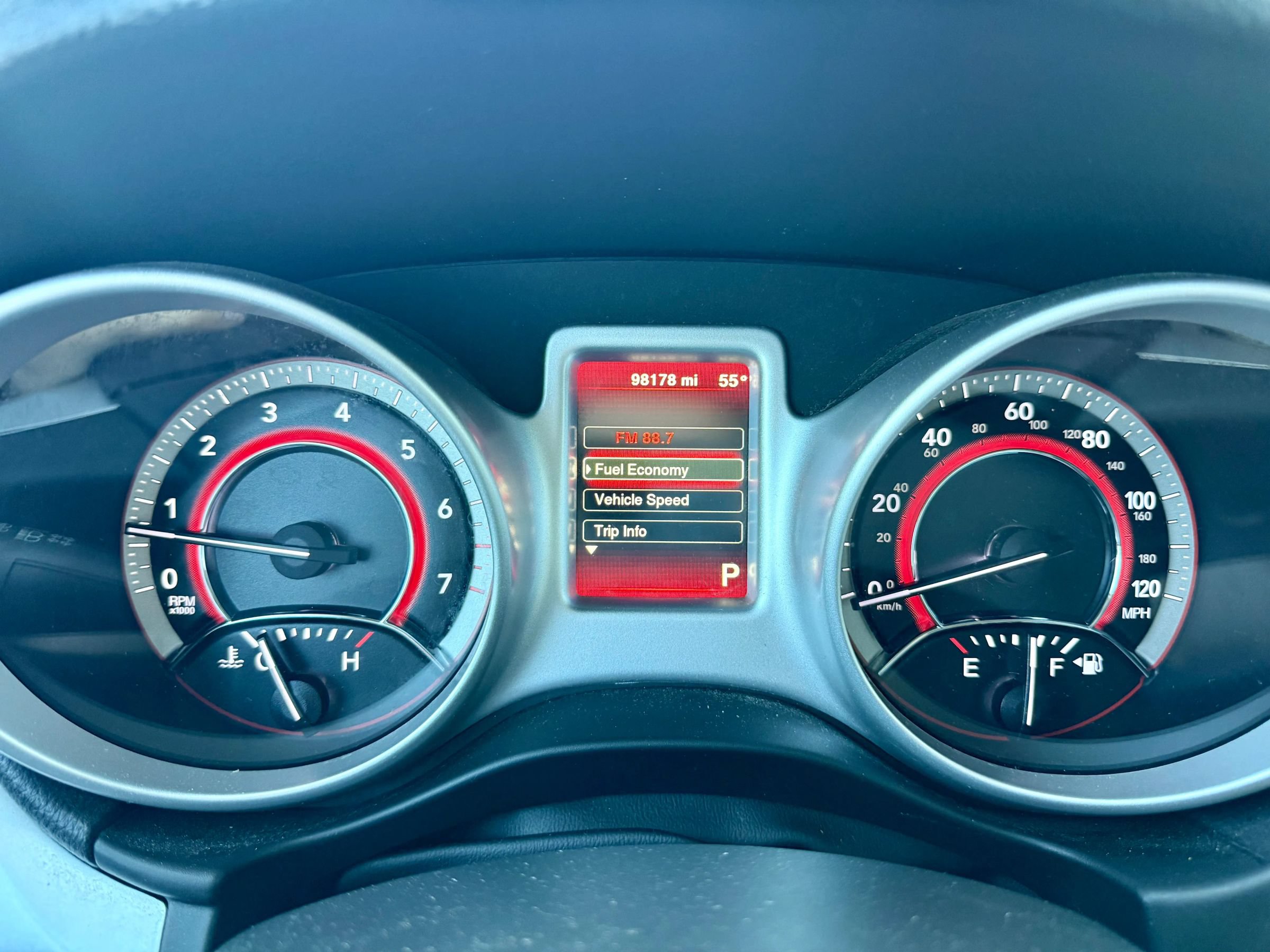 Used 2017 Dodge Journey SXT w/ Premium Group FWD image 19