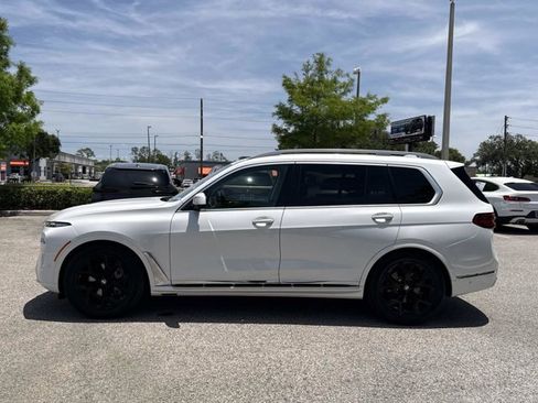 Used 2023 BMW X7 xDrive40i w/ Premium Package AWD/4WD image 6
