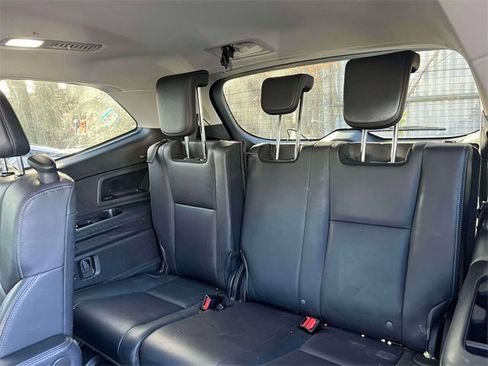 Used 2020 Subaru Ascent Limited image 15