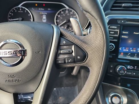 Used 2018 Nissan Maxima SR w/ Midnight Edition FWD image 21