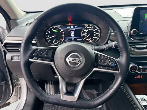 Used 2020 Nissan Altima 2.5 SL image 11