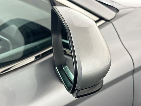 Used 2023 Toyota Camry LE image 10