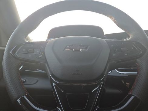 New 2026 Chevrolet Trax RS w/ Driver Confidence Package image 33