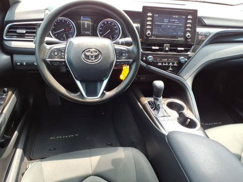 Used 2022 Toyota Camry LE w/ Carpet Mat Package (TMS) FWD image 14