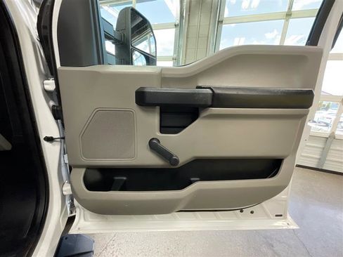 Used 2019 Ford F250 XL image 17