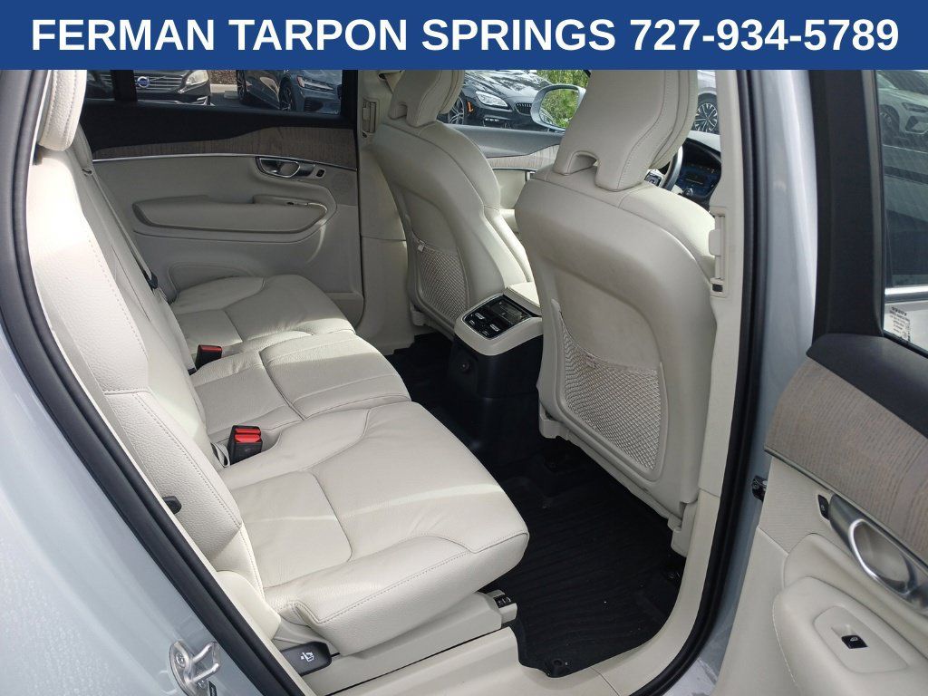 Used 2024 Volvo XC90 T8 Plus w/ Protection Package Premier AWD/4WD image 5