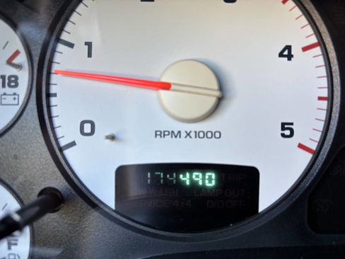 Used 2003 Dodge Ram 2500 Truck SLT image 21